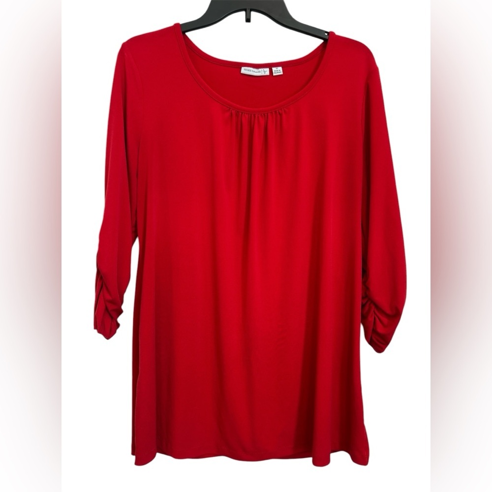 SUSAN GRAVER Red Tunic Top